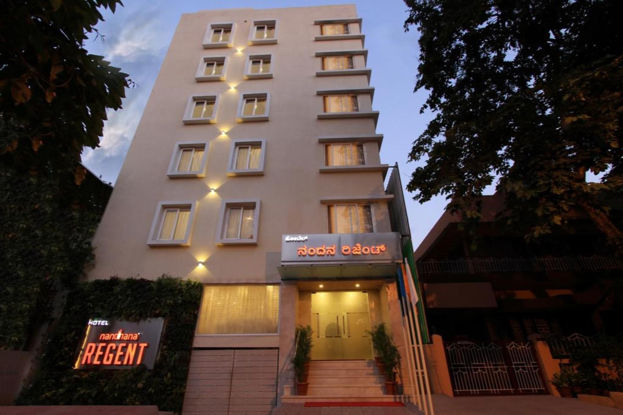 La Sara Regent Hotell Bangalore Exteriör bild